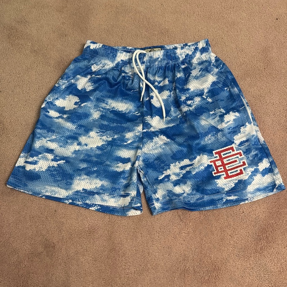 EE Blue and White Cloud Pattern Shorts
